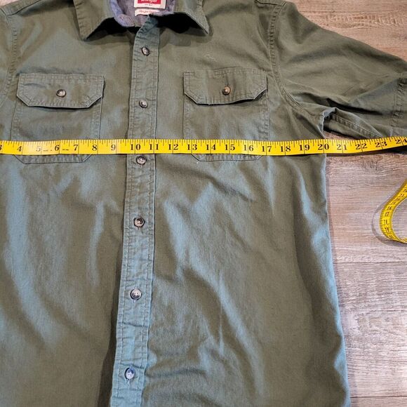 Wrangler Flex Comfort Short Sleeved Button Down Shirt Mens Size Small - Picture 5 of 7